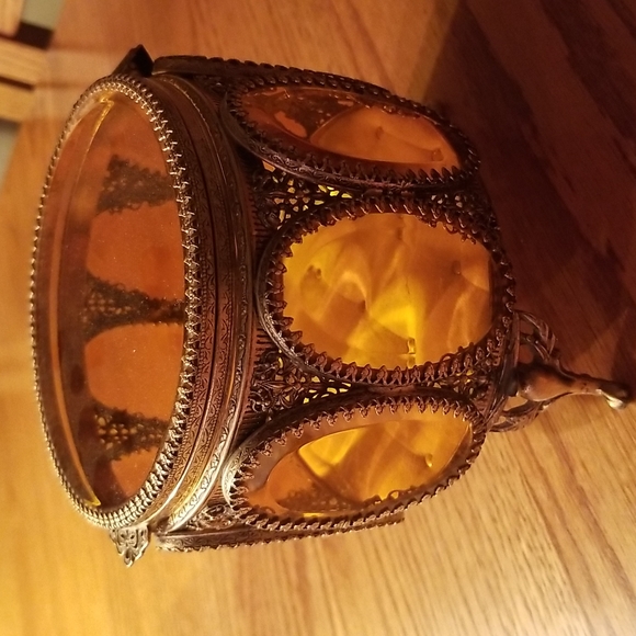 Antique Ormolu Filigree Footed Jewelry Box - Picture 2 of 16